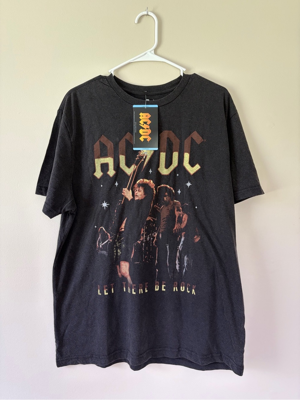 AC/DC Black Graphic Band Tee